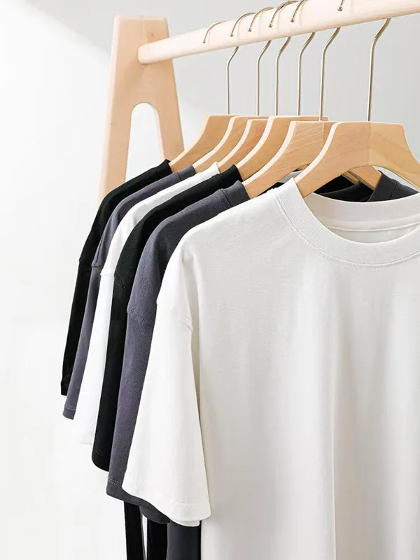 T-shirt in cotone a maniche co - Streetwear Brand In Paris recensione e prezzo