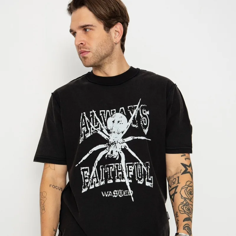 T-shirt di marca Lord Paris Tr - Streetwear Brand In Paris recensione e prezzo