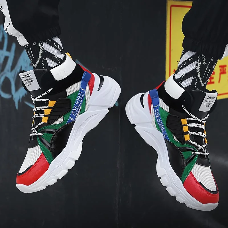 Hightop di trasporto degli uom - Streetwear Brand Model recensione e prezzo