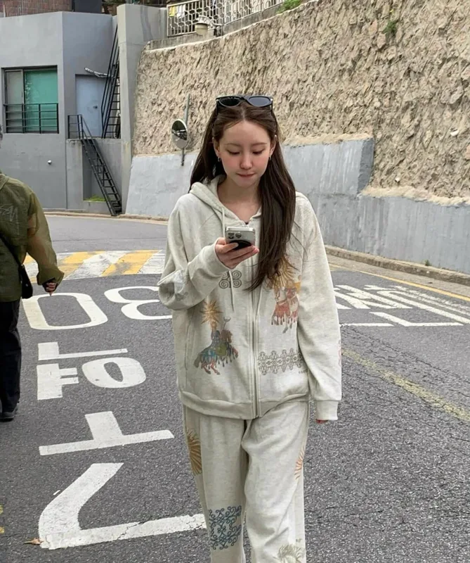Jennie ha collaborato con il m - Streetwear Brand Collaborations recensione e prezzo
