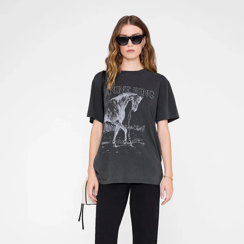 T-shirt di marca di lusso con  - Streetwear Brand In Paris recensione e prezzo